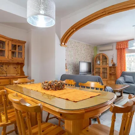 3 Bedroom Stunning In 度假居 *